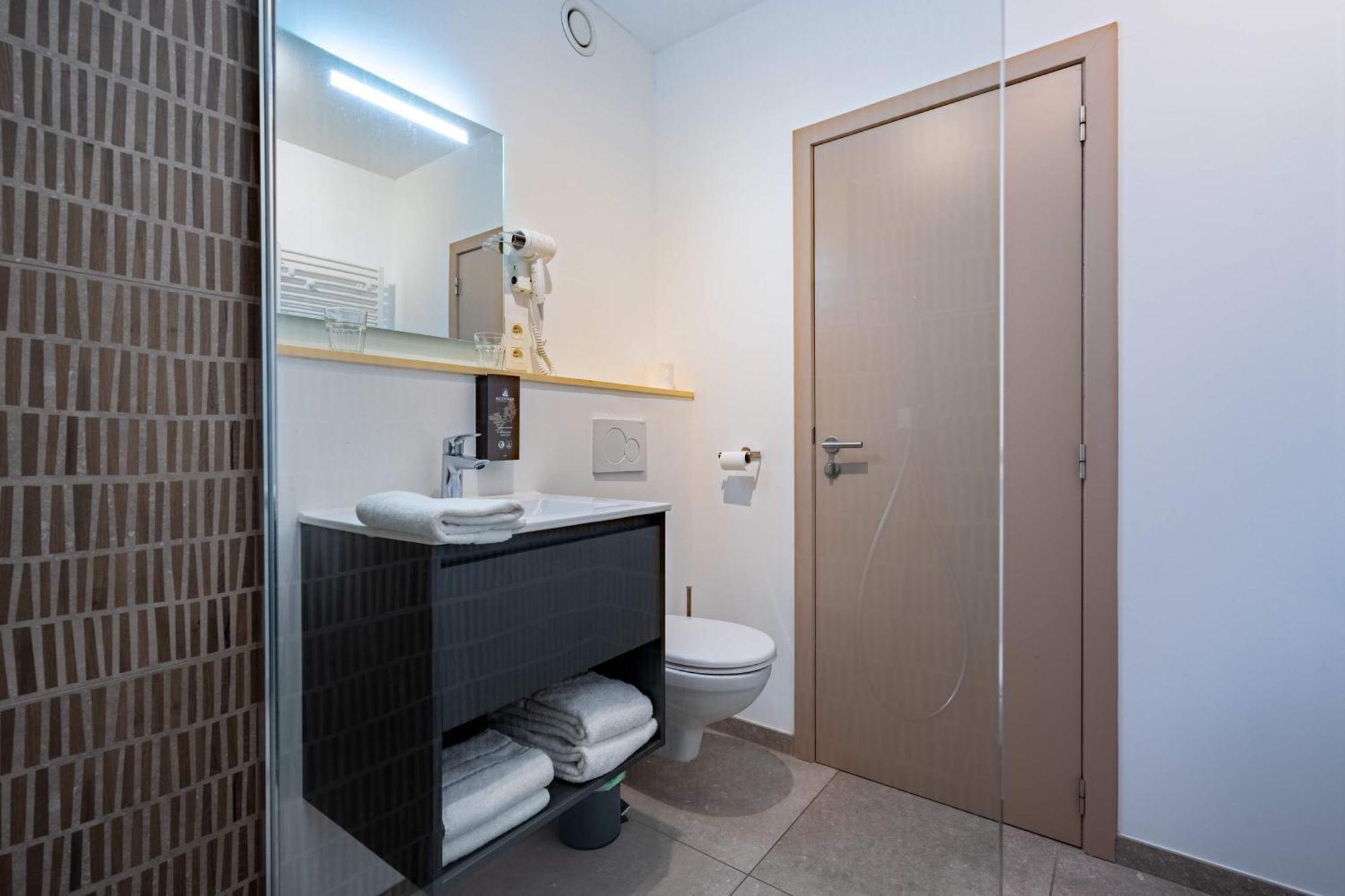 Appart Hotel En Ville Bastogne Eksteriør bilde